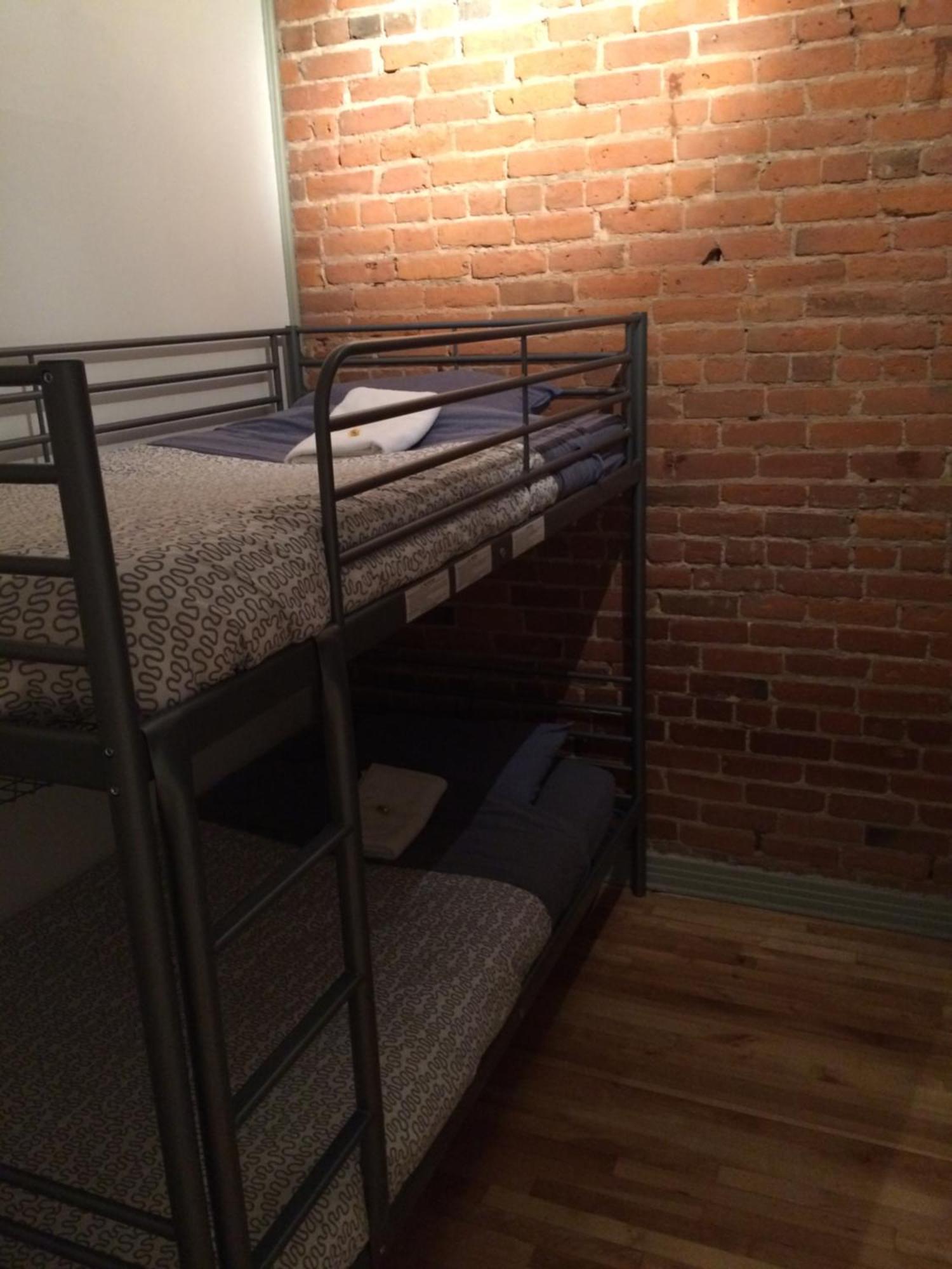 Auberge Pvt Hostel 蒙特利尔 外观 照片