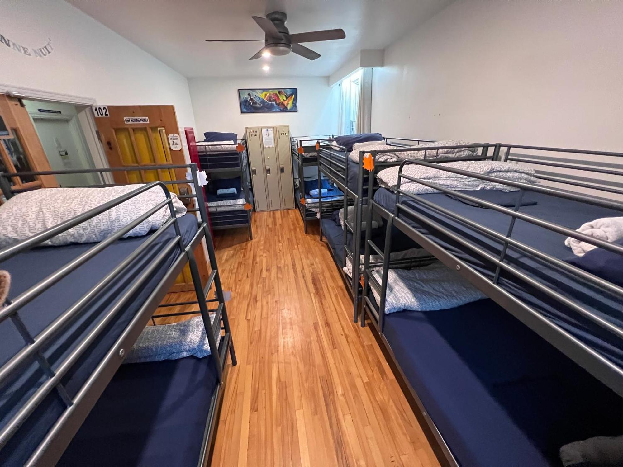 Auberge Pvt Hostel 蒙特利尔 外观 照片