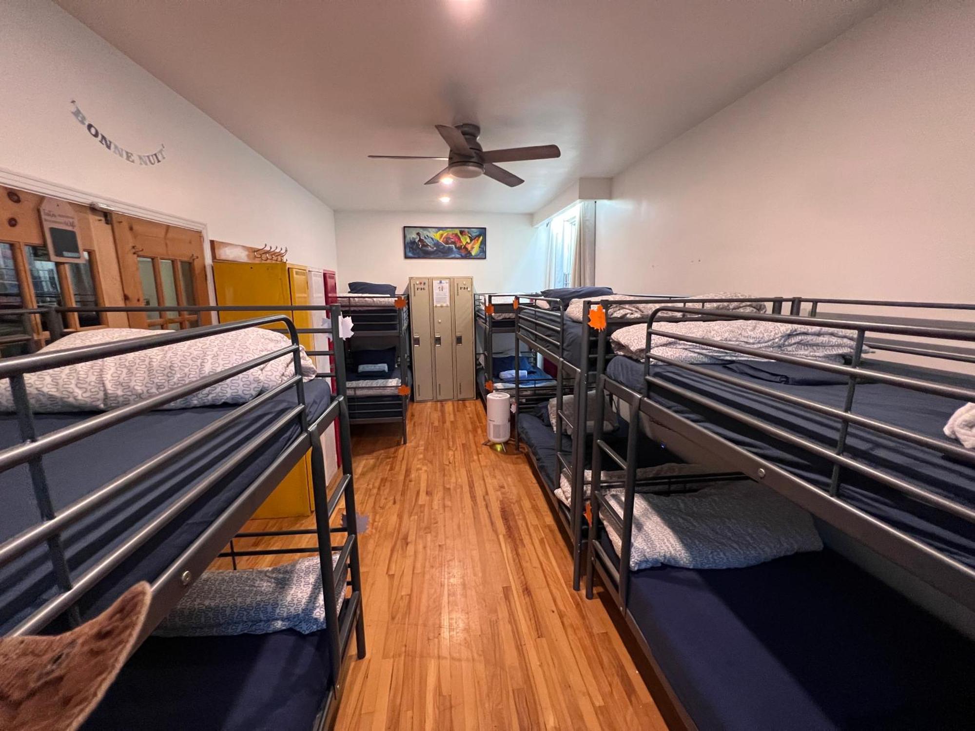 Auberge Pvt Hostel 蒙特利尔 外观 照片