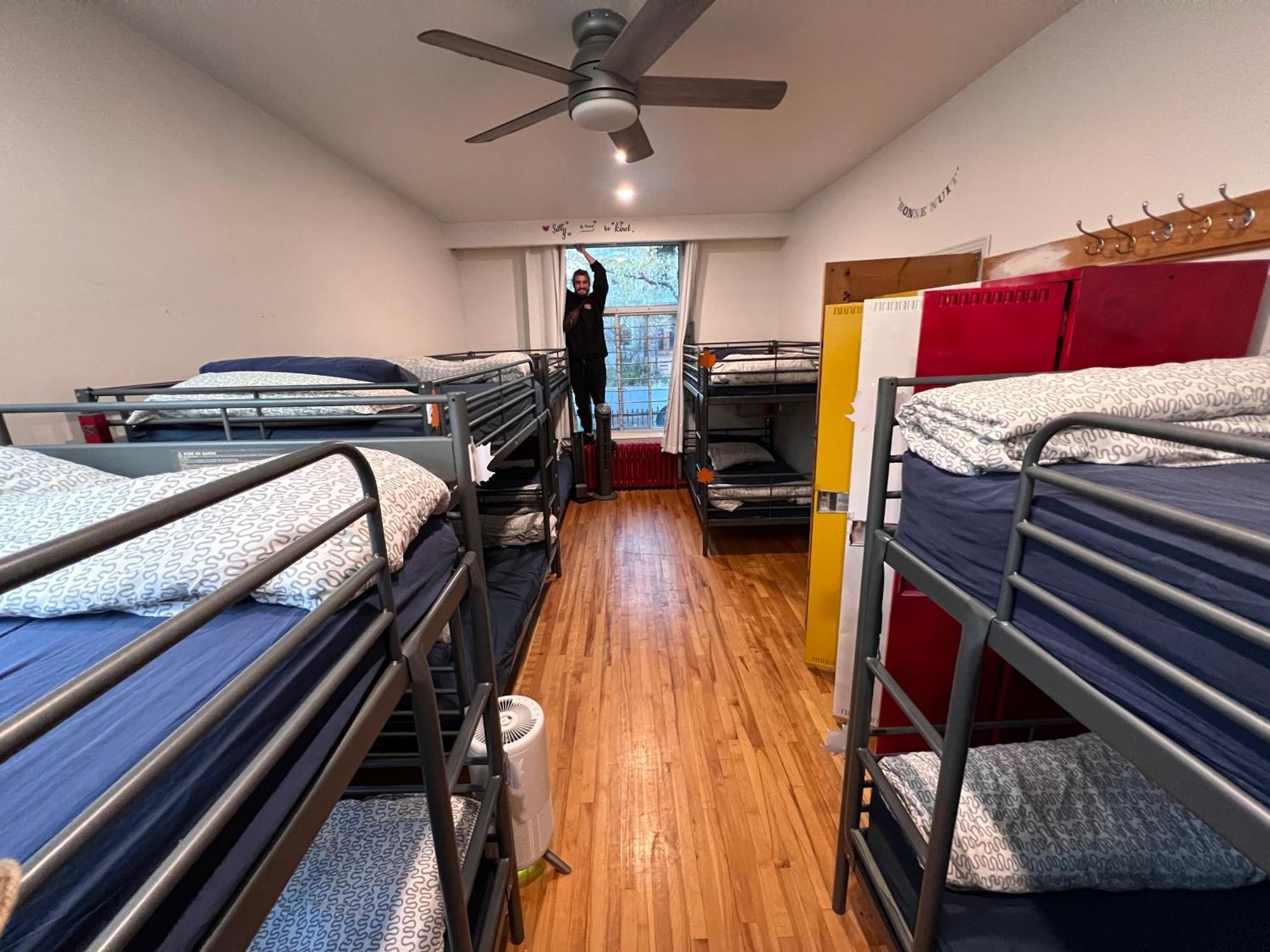 Auberge Pvt Hostel 蒙特利尔 外观 照片